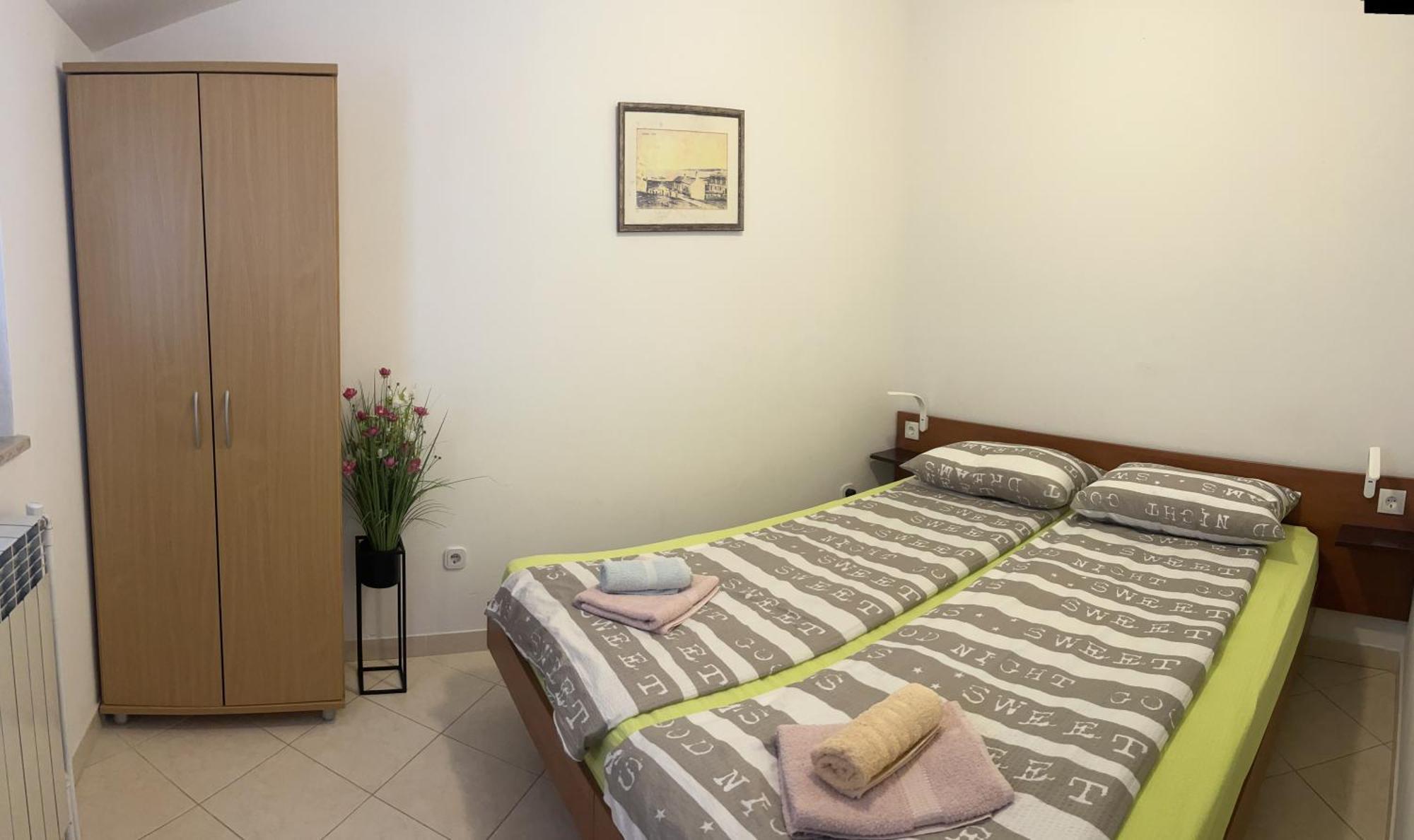 Apartmani Milokanovic Funtana Exterior photo